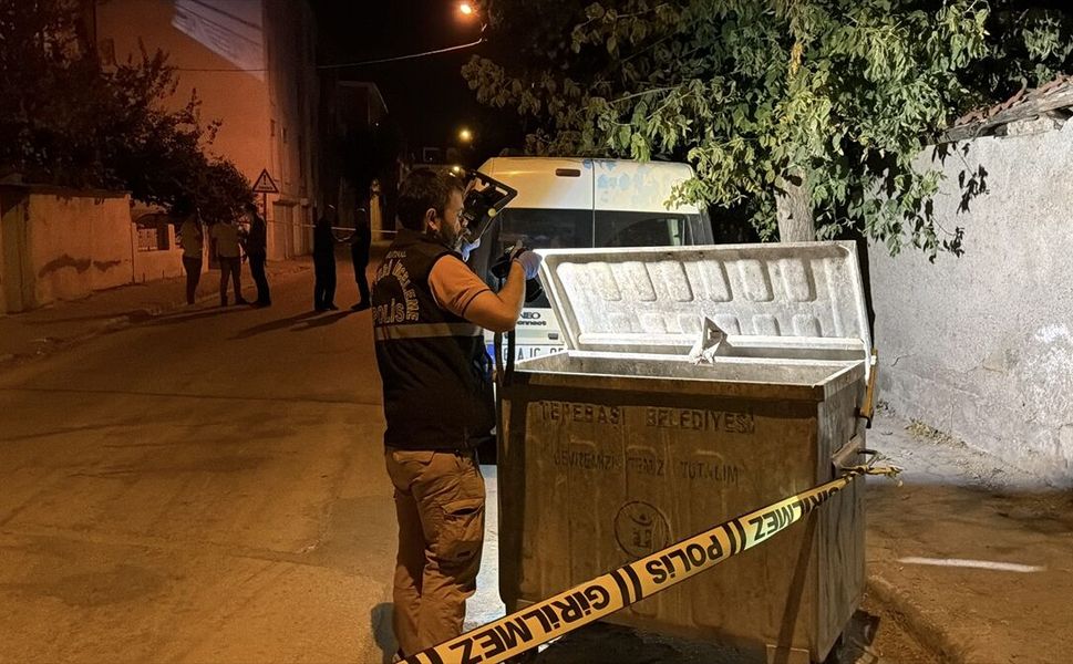 Evde çıkan kavga kanlı bitti: 1 ölü