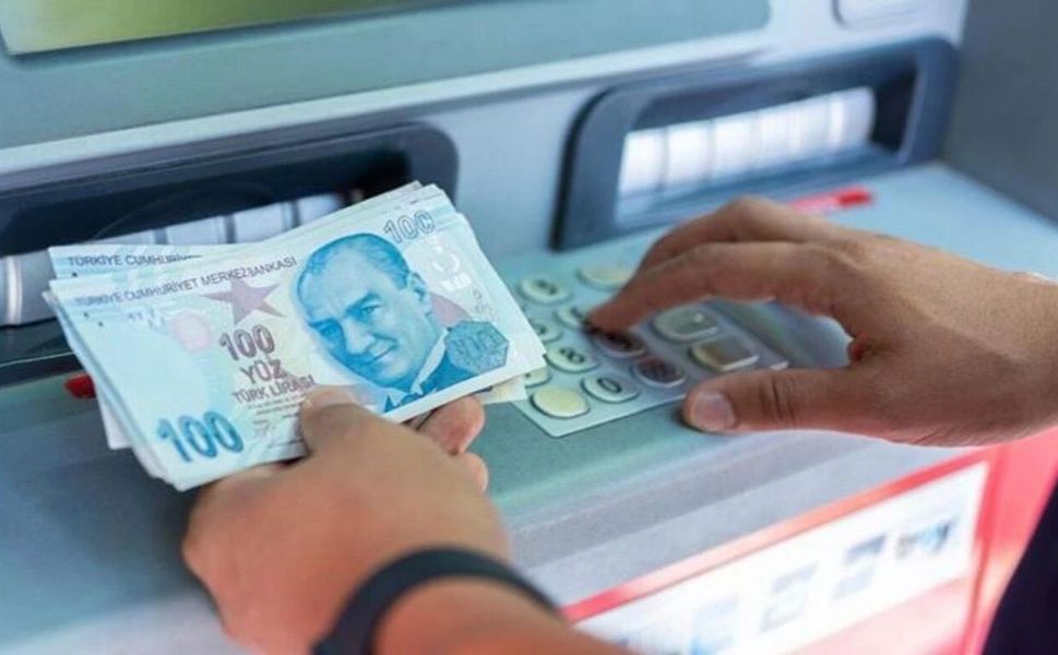Üniversitelilere müjde: Karşılıksız 7 bin TL verilecek