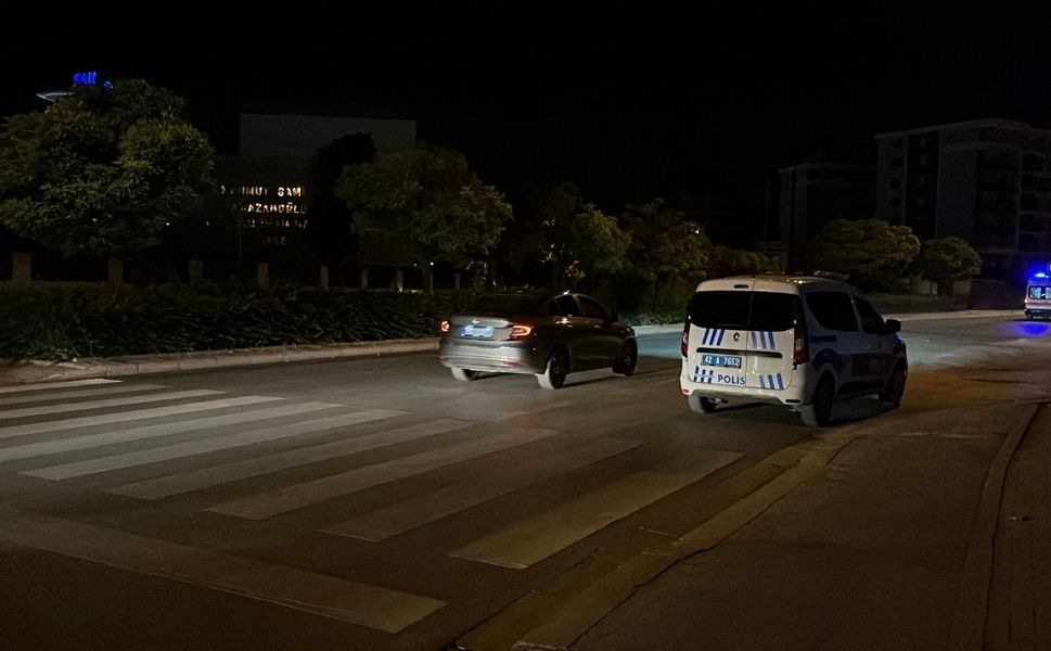 Cadde üzerindeki kavga kanlı bitti! 1 yaralı