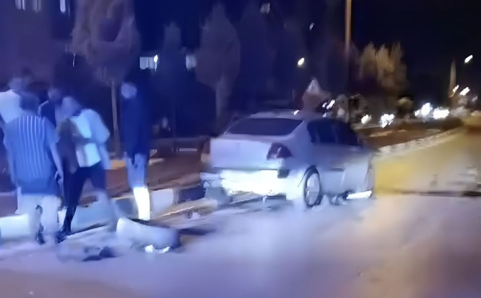 Yozgat’ta iki araç birbirine girdi! 5 yaralı