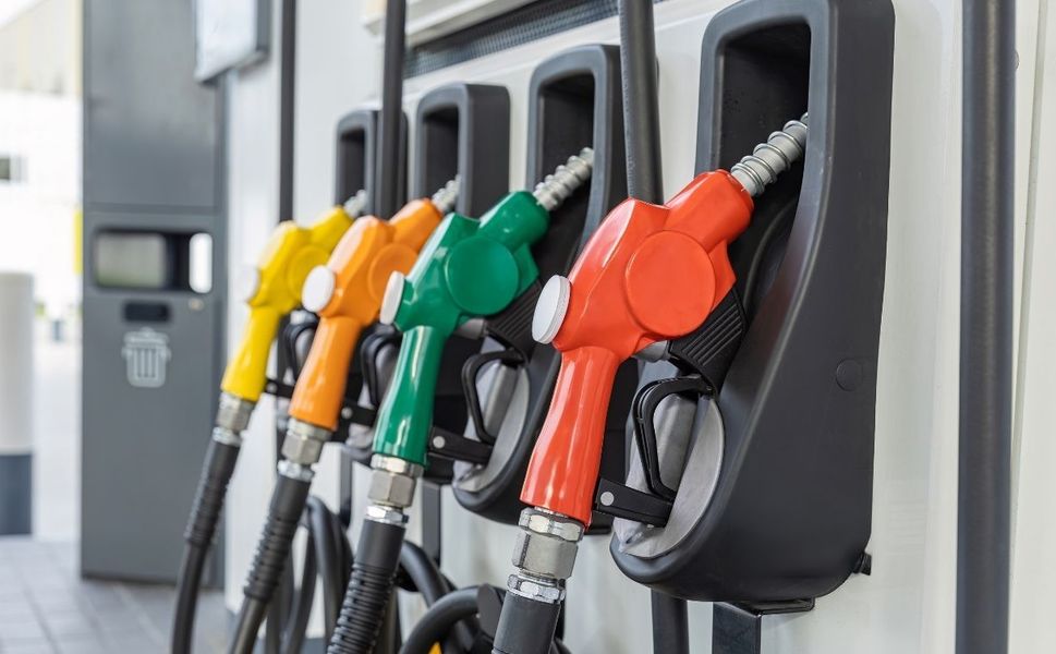 Motorin 100 liranın altına inebilir: İndirim için gözler gece yarısında