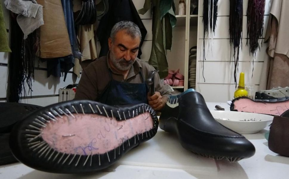 Yozgat'ta 46 yıllık kunduracı mesleğini yaşatmaya çalışıyor