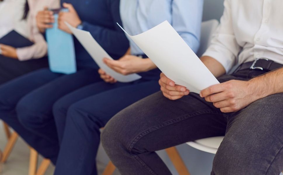 Kamu kurum ve kuruluşlarına dev personel alınacak