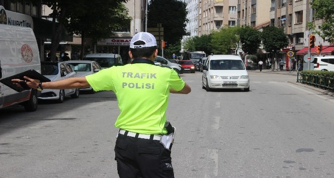 Yozgat’ta sürücülerin korkulu rüyası son buluyor… Trafikte yeni dönem! (5)