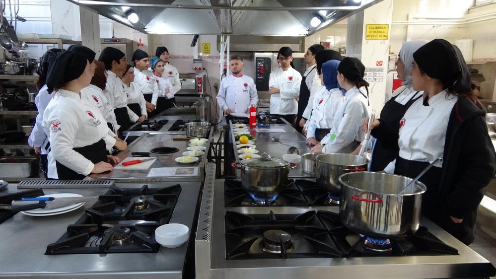 Geleceğin şef ve aşçıları Yozgat’ta yetişiyor6
