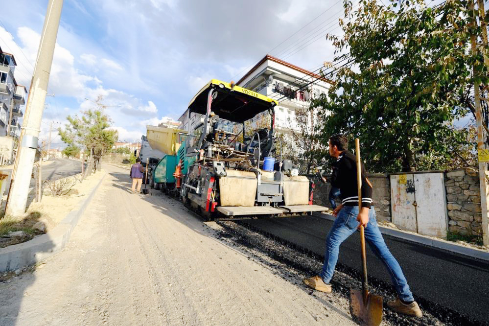 Asfalt çalışmaları sürüyor2