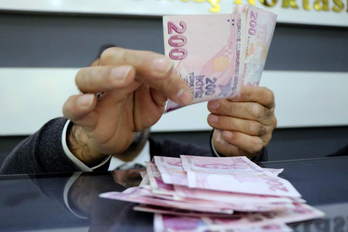 Bankalar yarış içerisinde Yozgatlı emekliler yaşadı (1)
