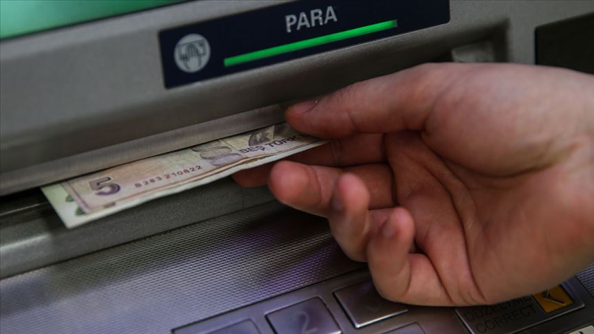 ATM'den para çekerken dikkat edin! Kimse bu detayı fark etmiyor (4)