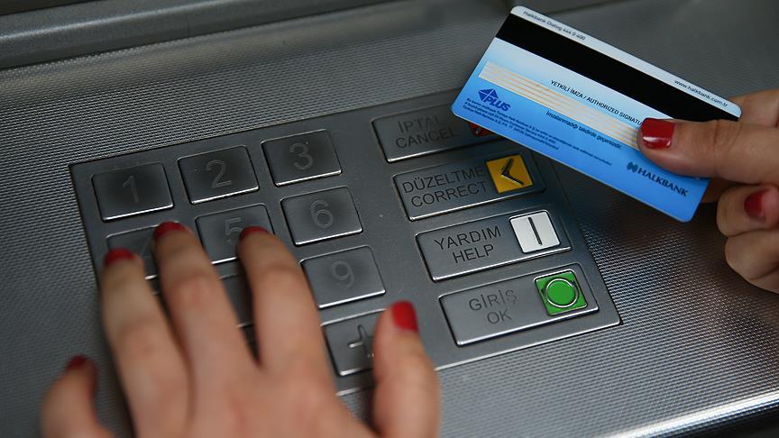 ATM'den para çekerken dikkat edin! Kimse bu detayı fark etmiyor (5)