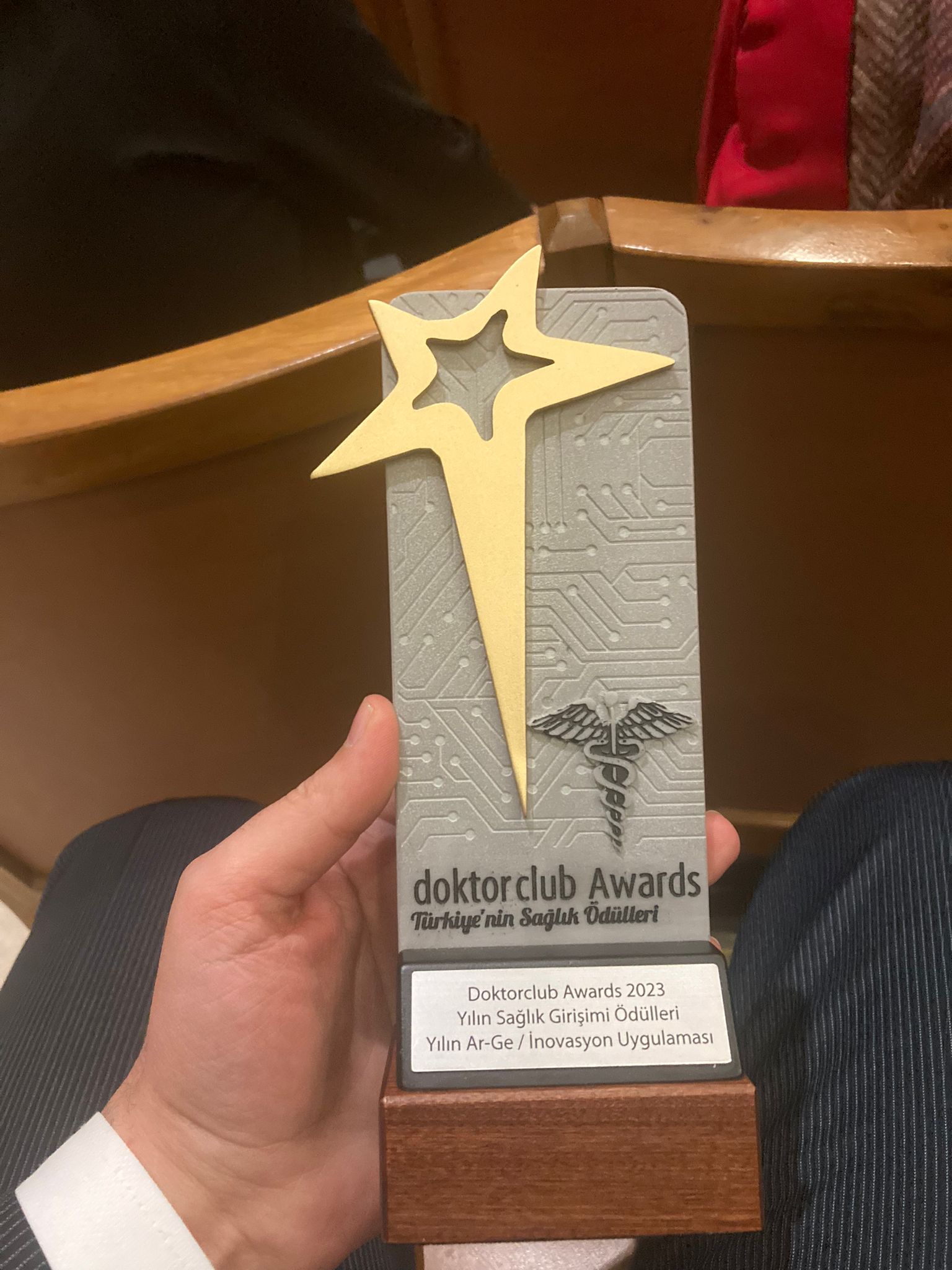 Öçsoy’a Doktorclub Awards 2023 ödülü (3)