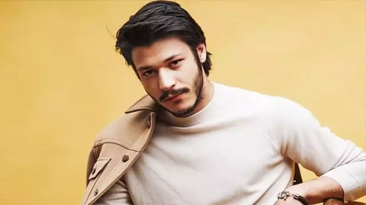Kubilay Aka (1)