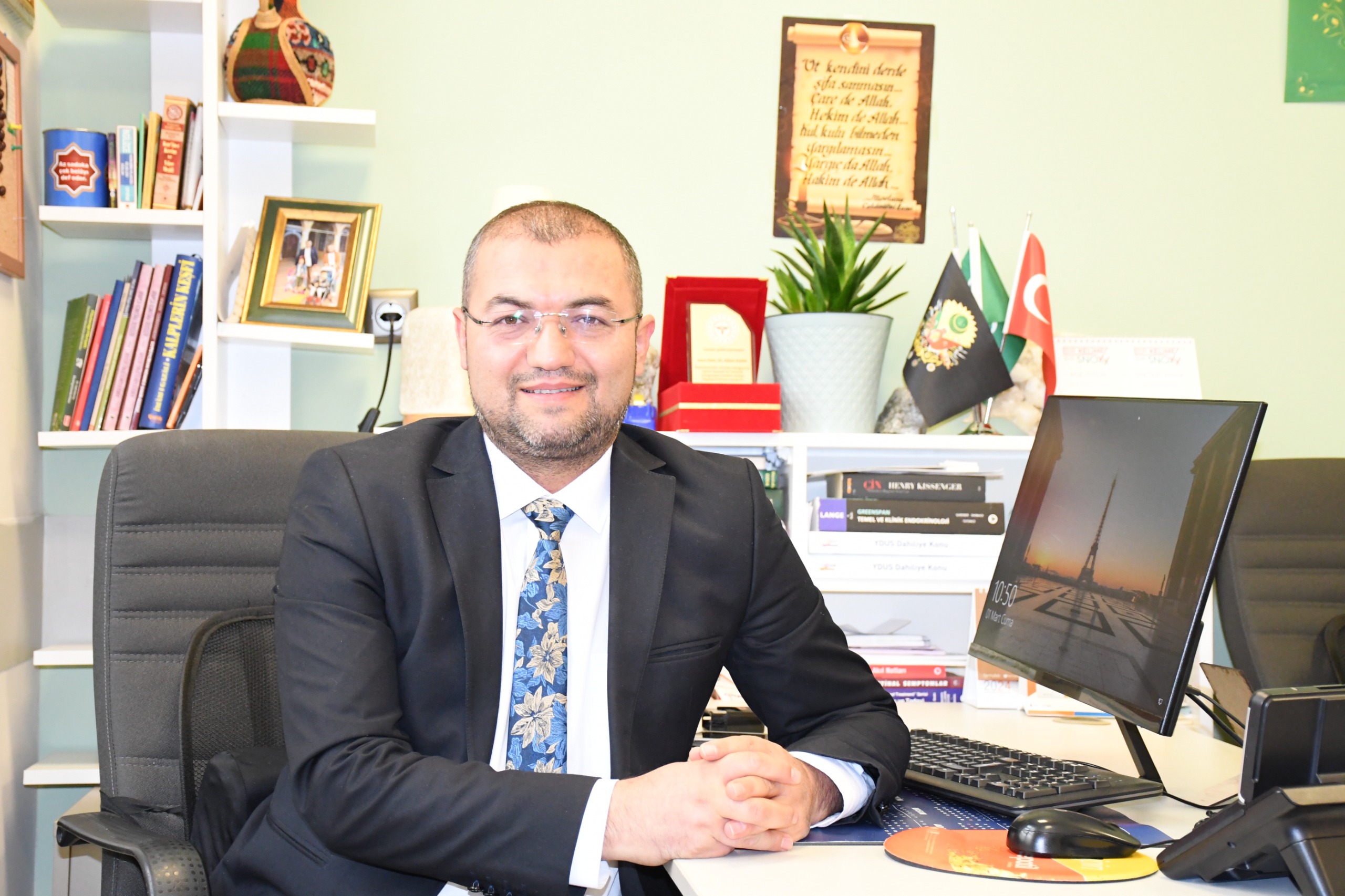 Her Zaman Bir Çıkış Yolu Vardır’
