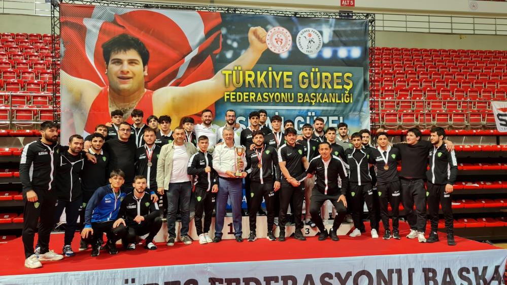 Türkiye Şampiyonu Oldu1