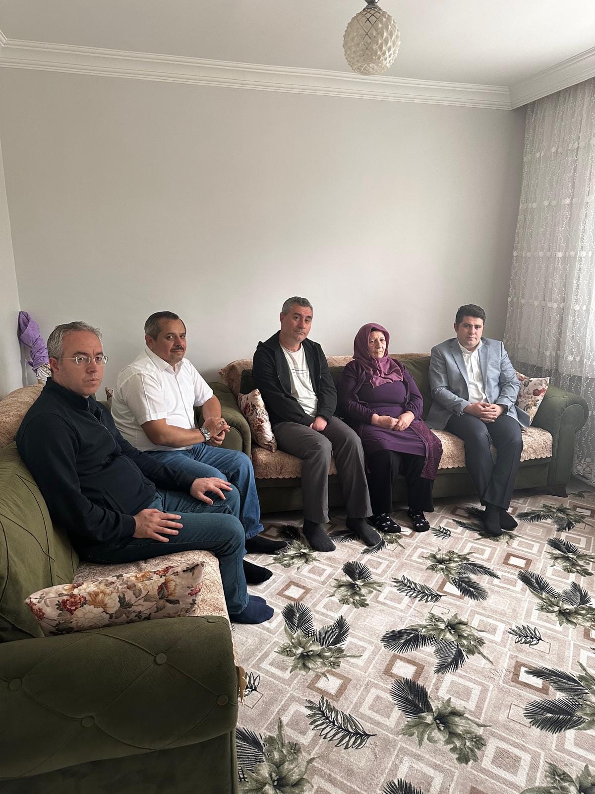 Kaymakam Anneleri Unutmadı