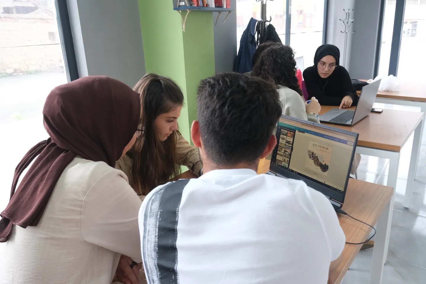 Gençlere Tasarım Eğitimi (1)