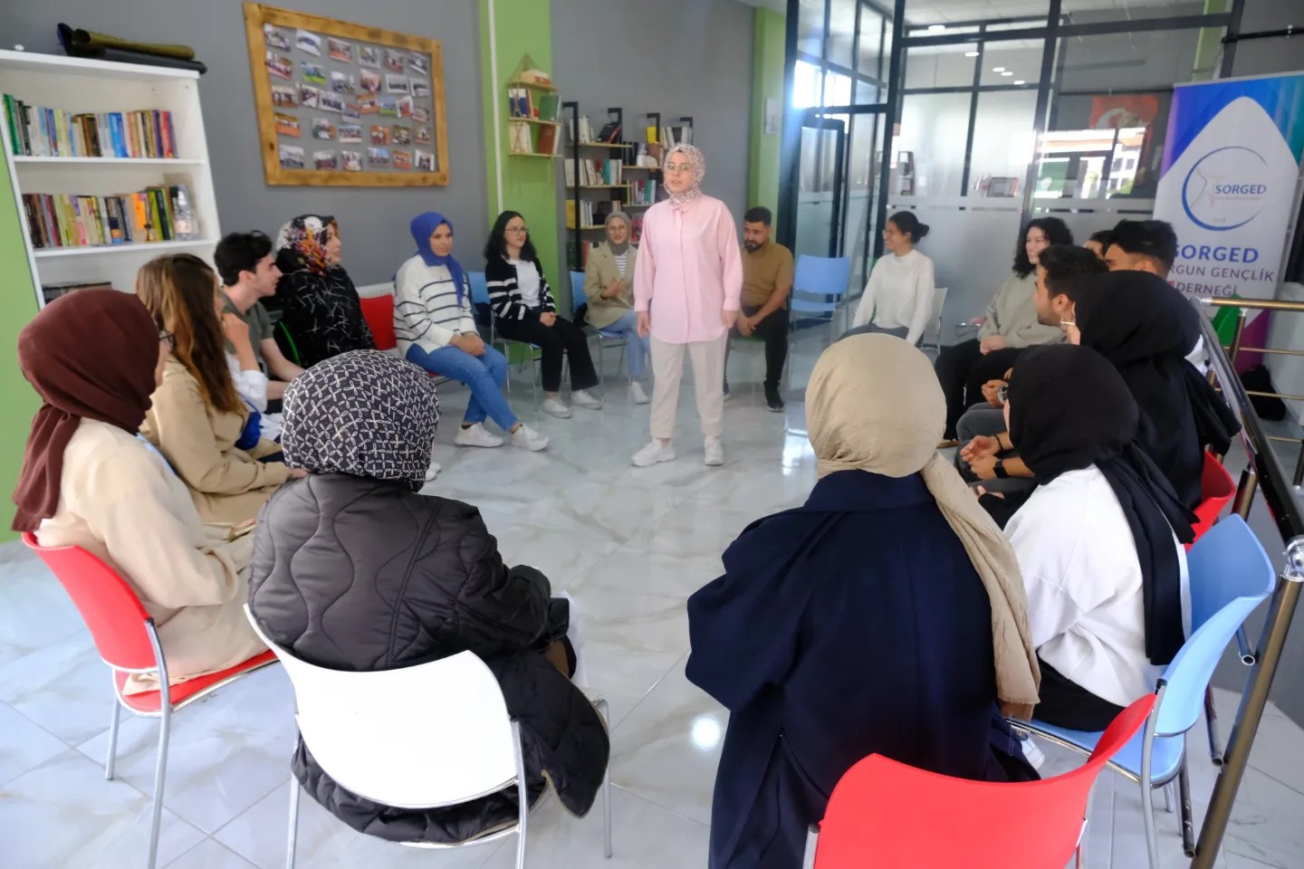 Gençlere Tasarım Eğitimi (4)