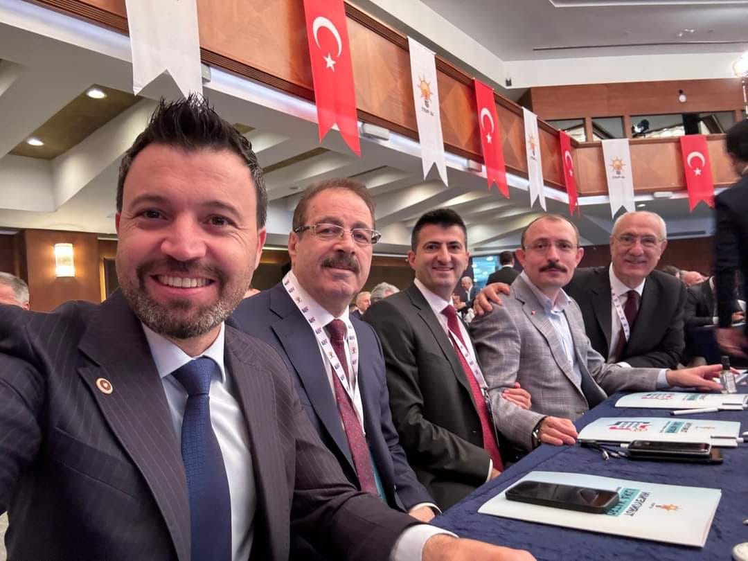Vekiller Toplantıya Katıldılar! (2)