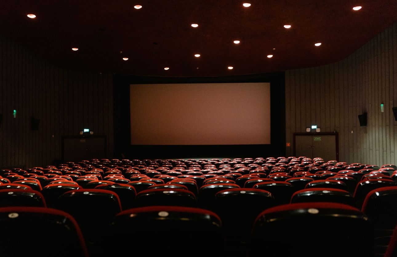 Sinema Salonu (2)