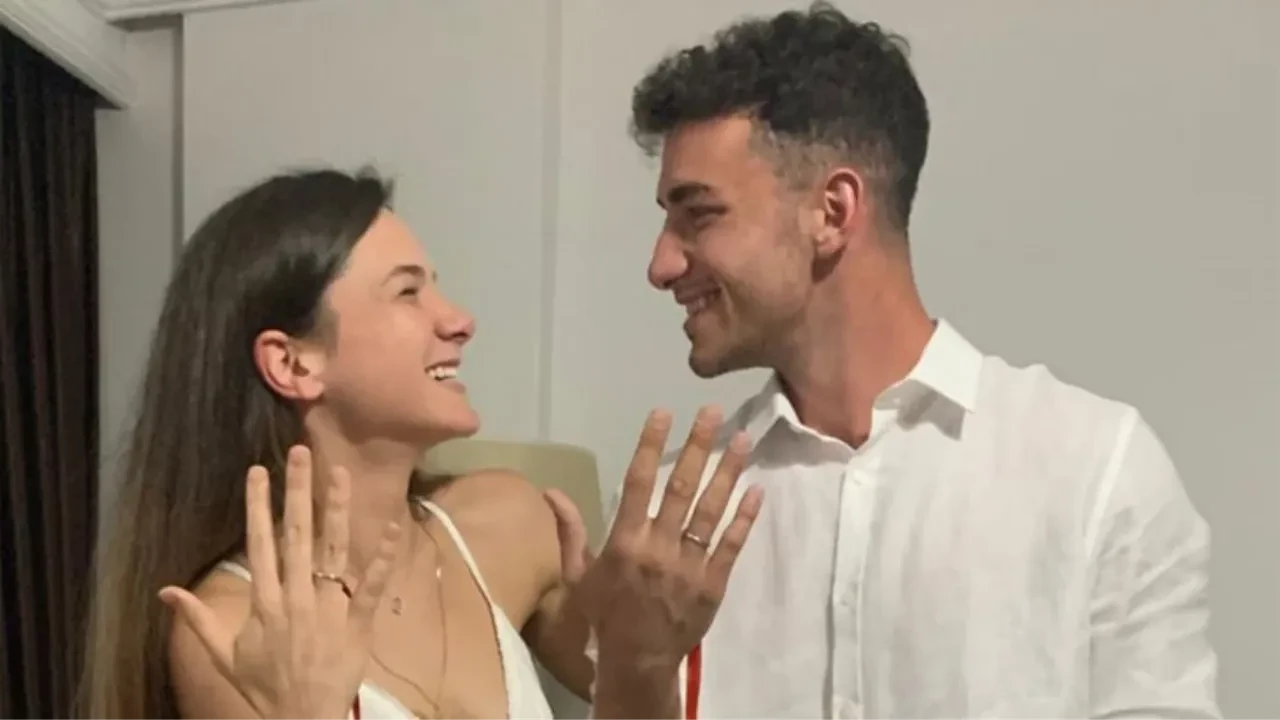 Survivor Şampiyonu Nisa Bölükbaşı Nişanlandı! (2)