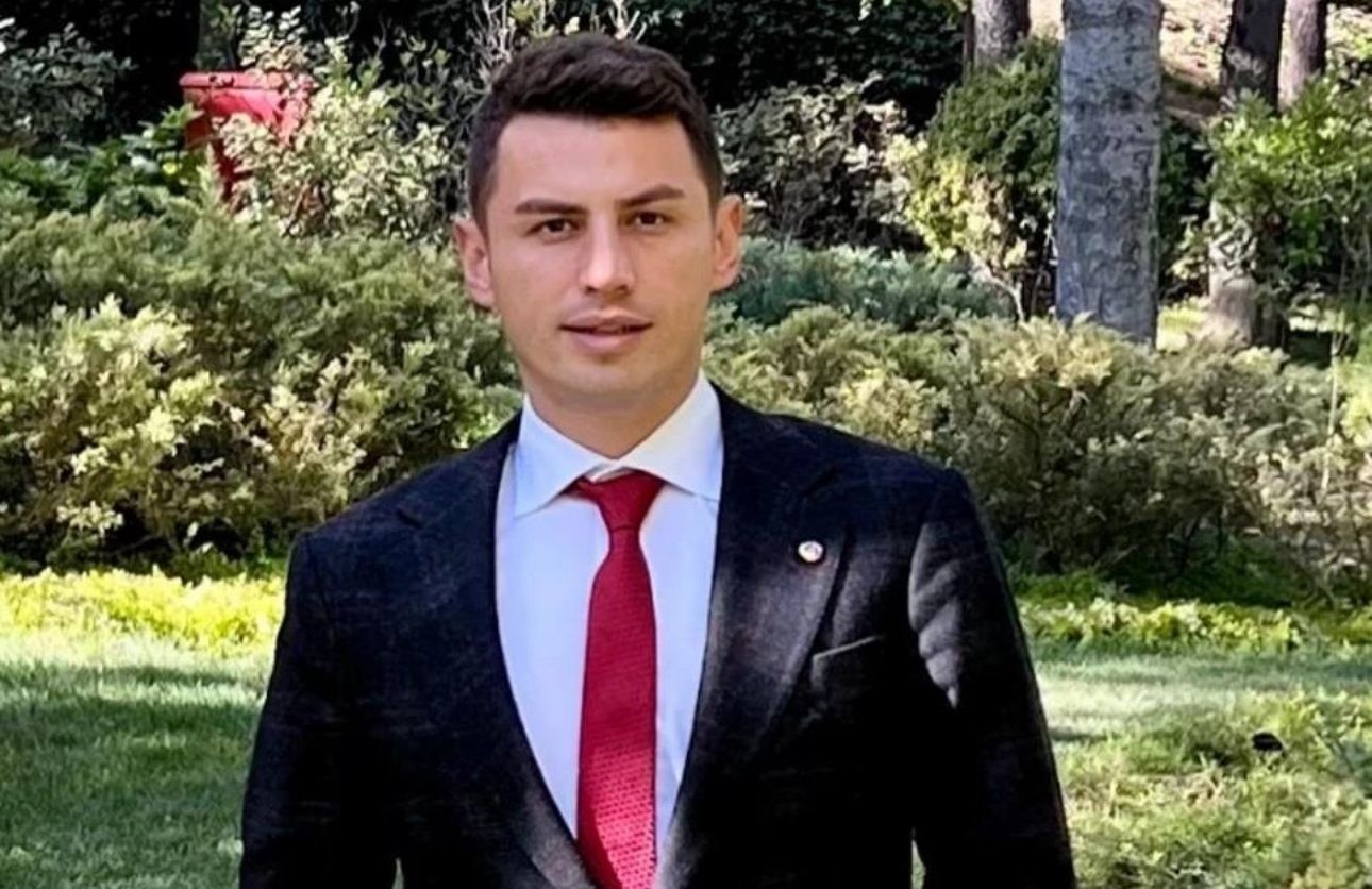Efe Bezci (1)