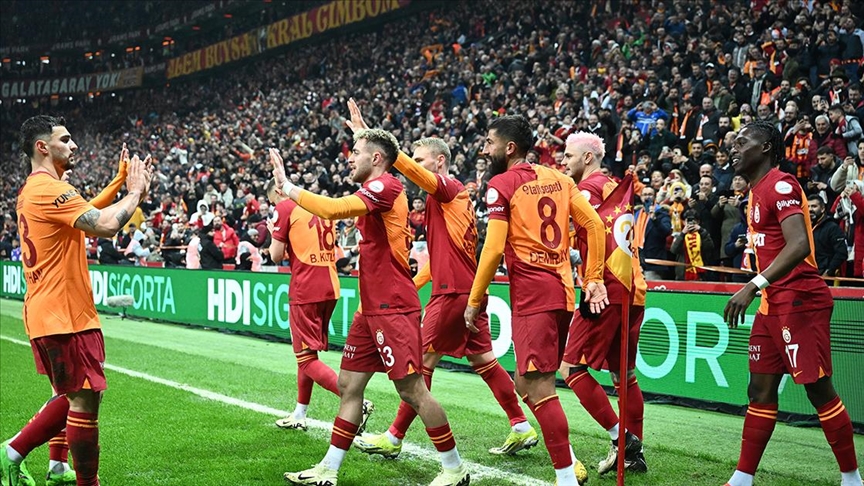 Galatasarayy (3)