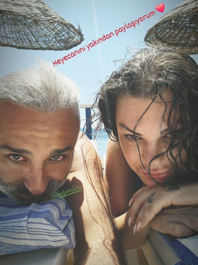 Şarkıcı Nez Ünlü Oyuncu Ile Aşk Yaşıyor! (1)-1