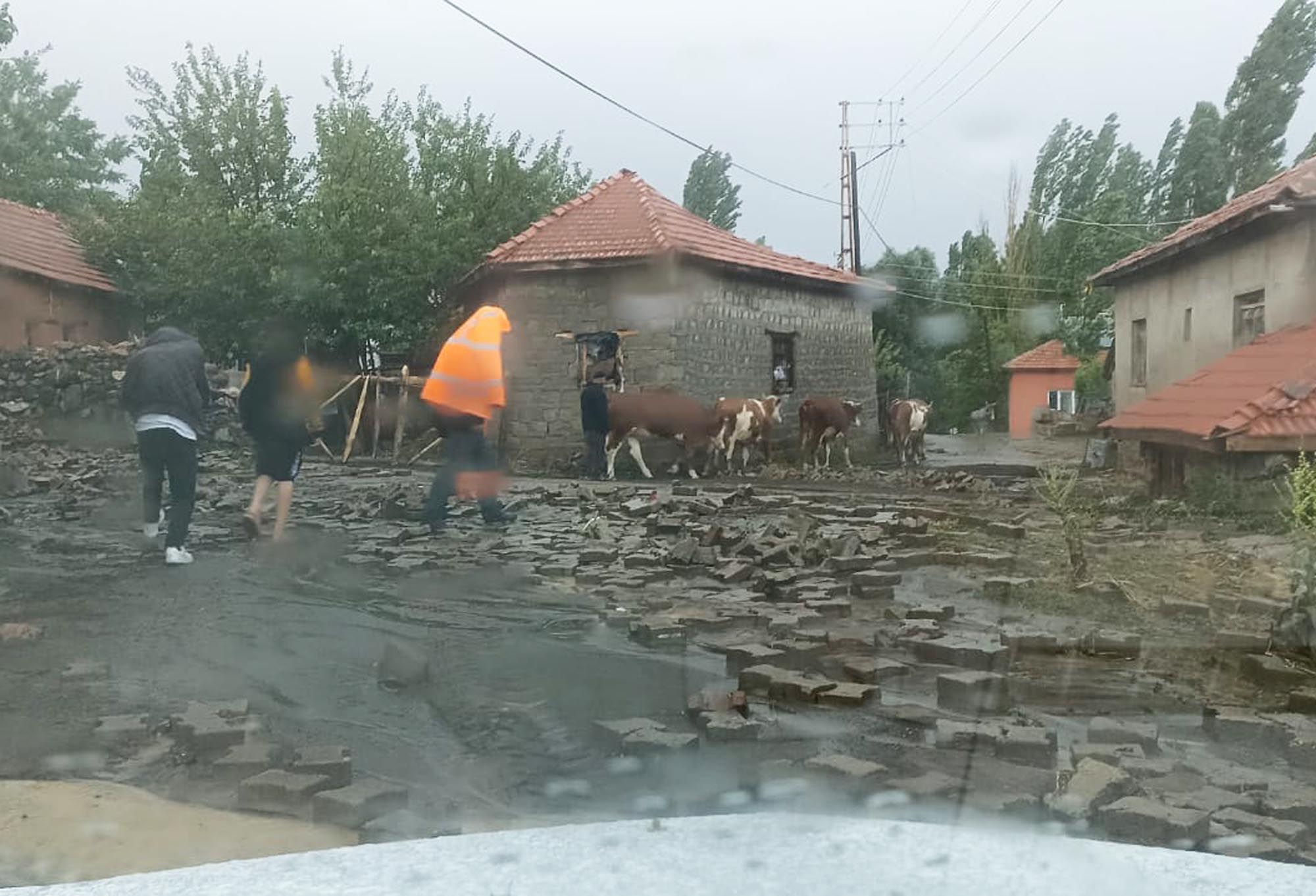 Uçar Yetkililere Seslendi1