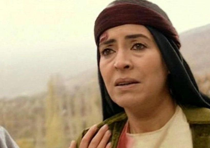 Özlem A (1)