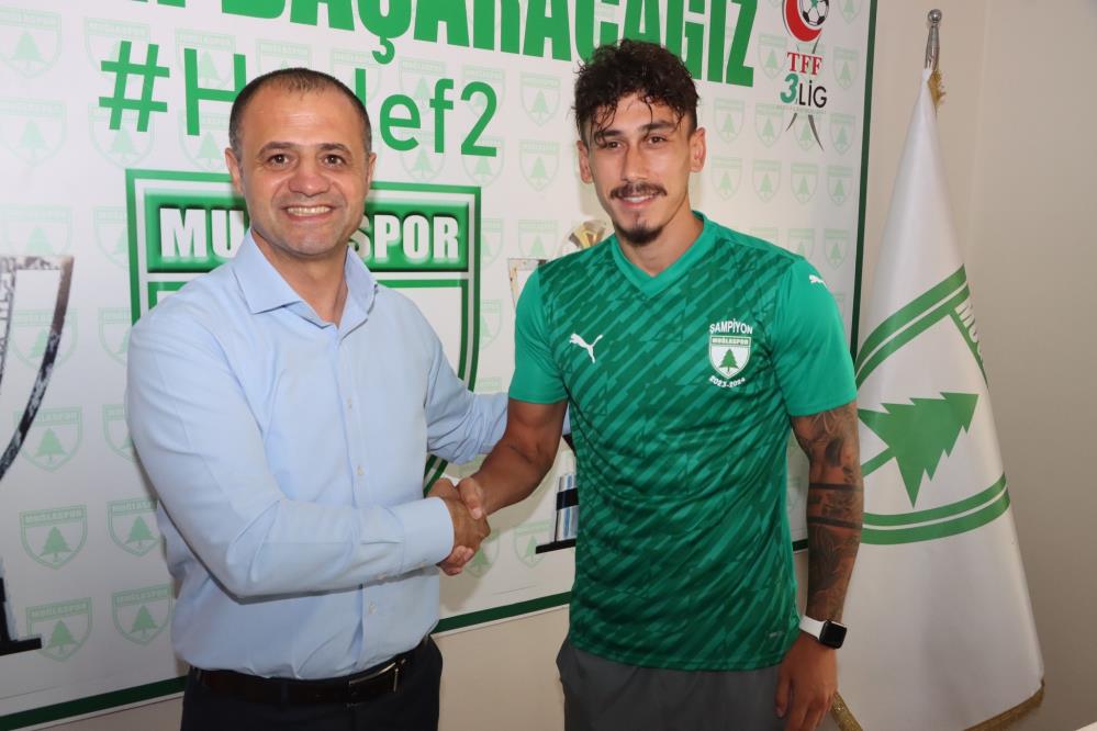 Yozgat’ta Forma Giymişti Muğlaspor’la Anlaştı2