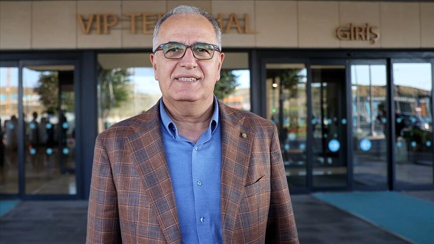 Mehmet Akif Üstündağ (2)