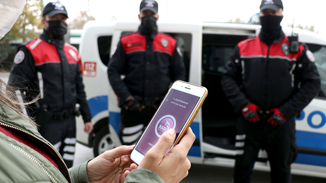 Tek Tuşla Şiddetin Karşısında’1