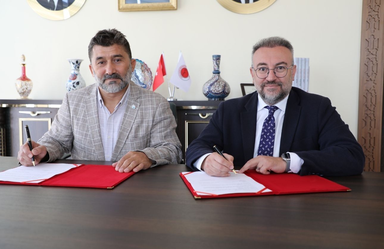 Varaka Kağıt Ile Yozgat Bozok Üniversitesi (2)