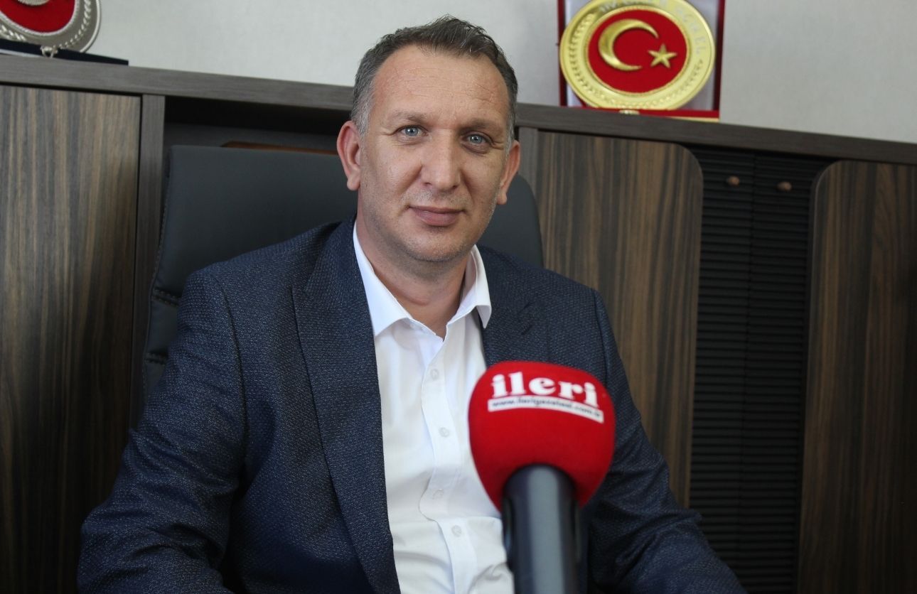 Ömer Açikel (3)