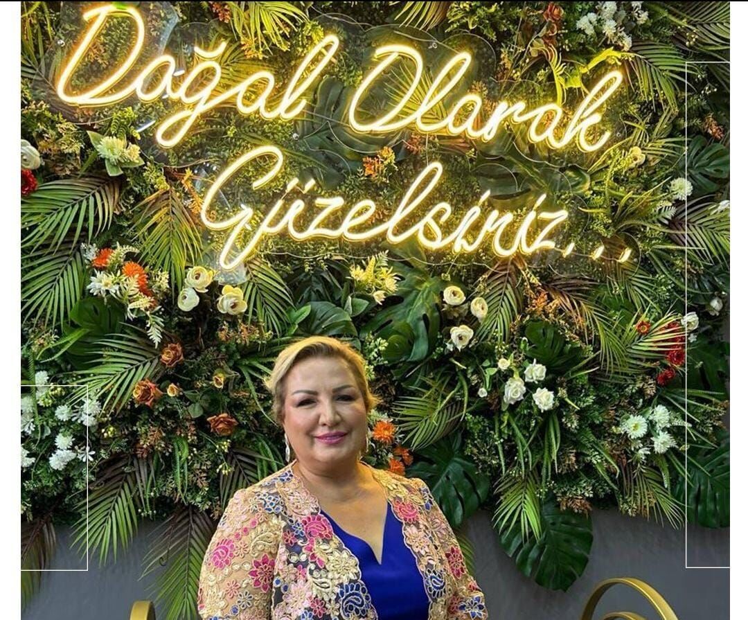 Suna Dumankaya Kimdir (1)