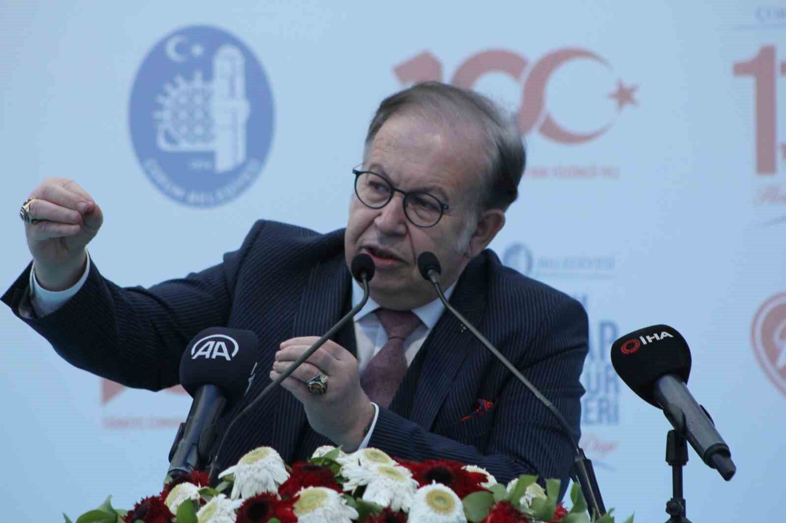 Cihat Yaycı Kimdir1
