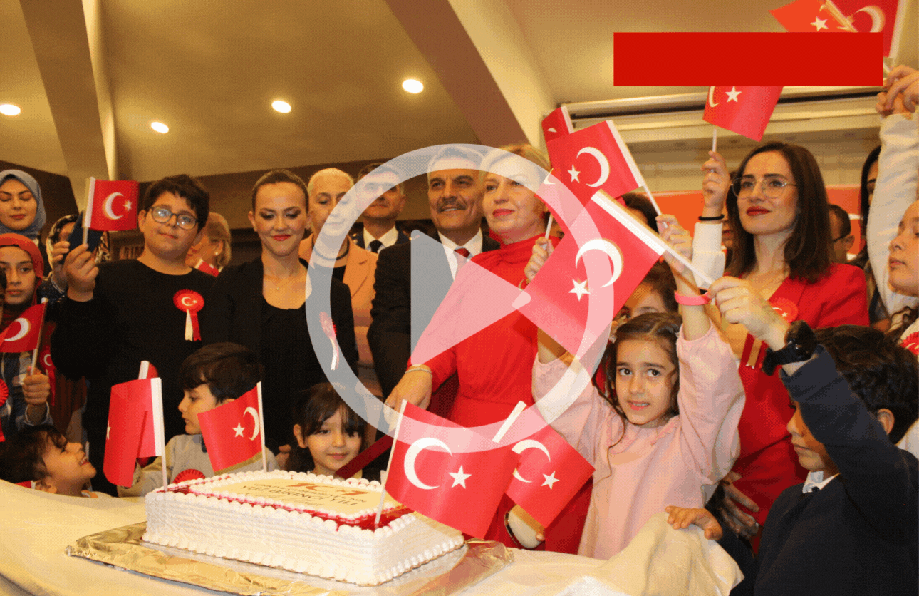 Cumhuriyet resepsiyonu Çamlık Otel’de düzenlendi