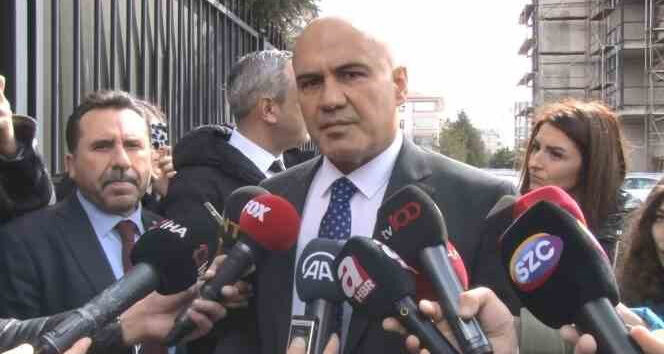 Turhan Çömez Kimdir1
