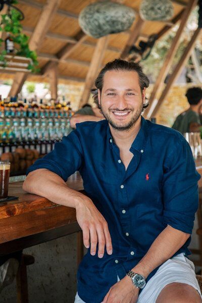 Burak Beşer Kimdir1