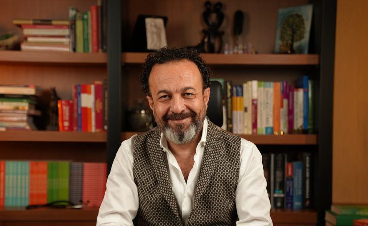 Dr. Ümit Aktaş Kimdir (1)