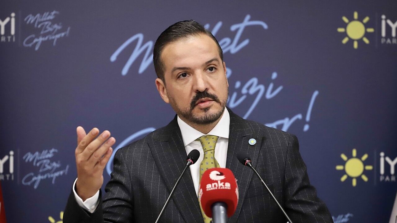 Yozgatlı Isim Istifa Etti! (2)