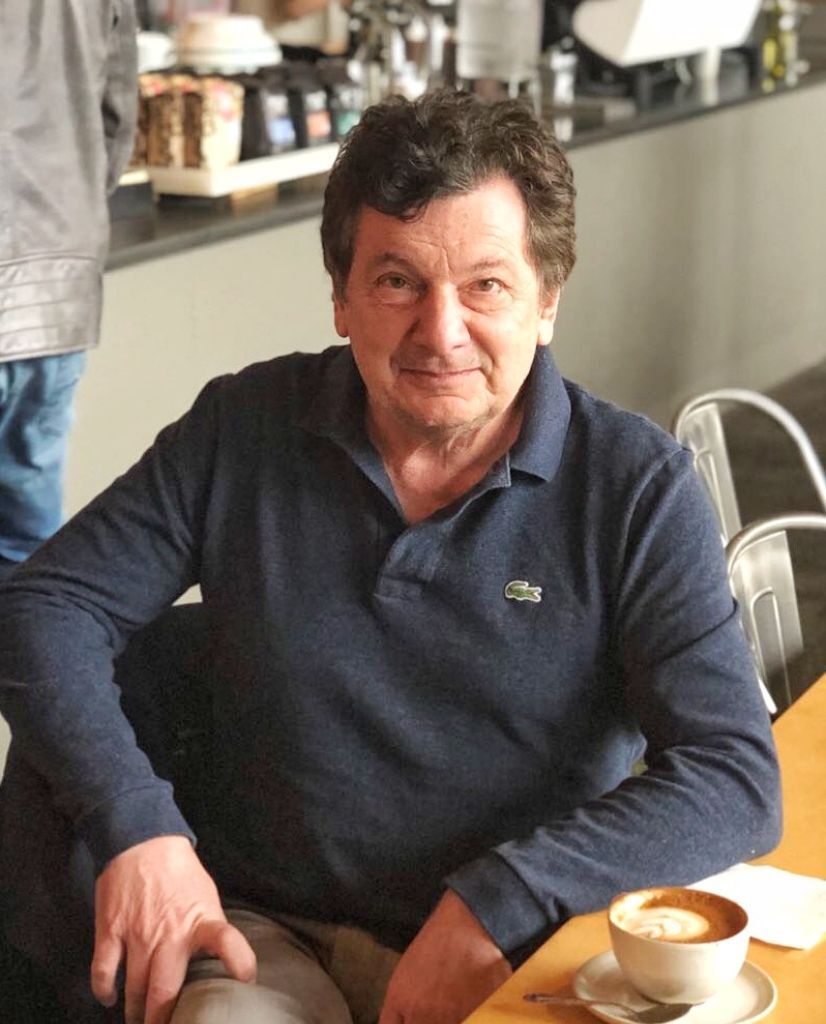 Vedat Milor Kimdir1