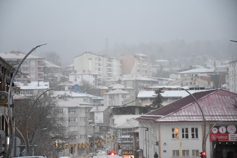 Kar Yağışı Sevinçle Karşılandı3