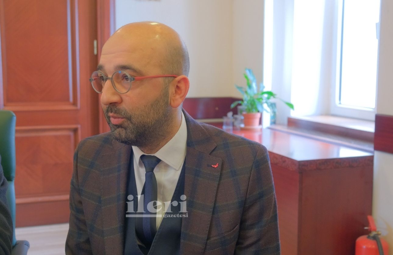Ömer Akses Meclis (2)