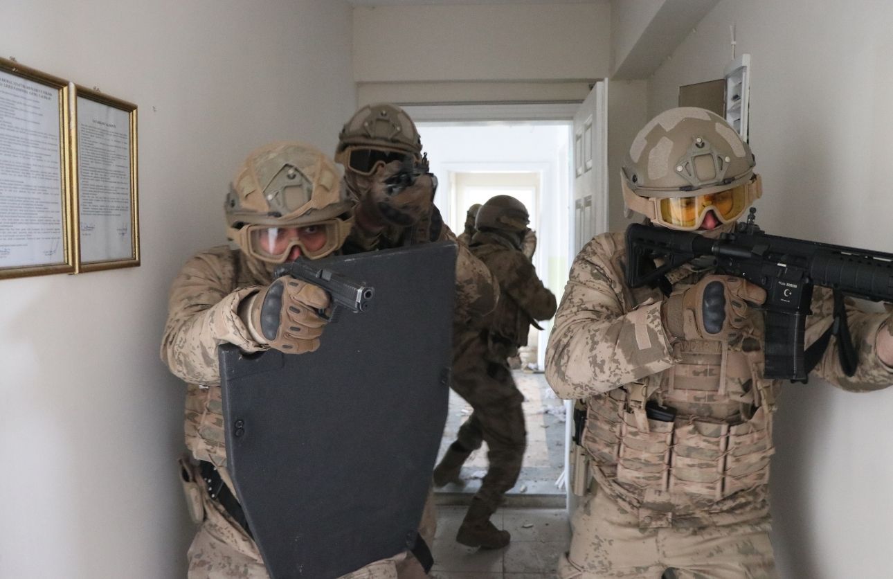 Operasyon Jandarma (2)