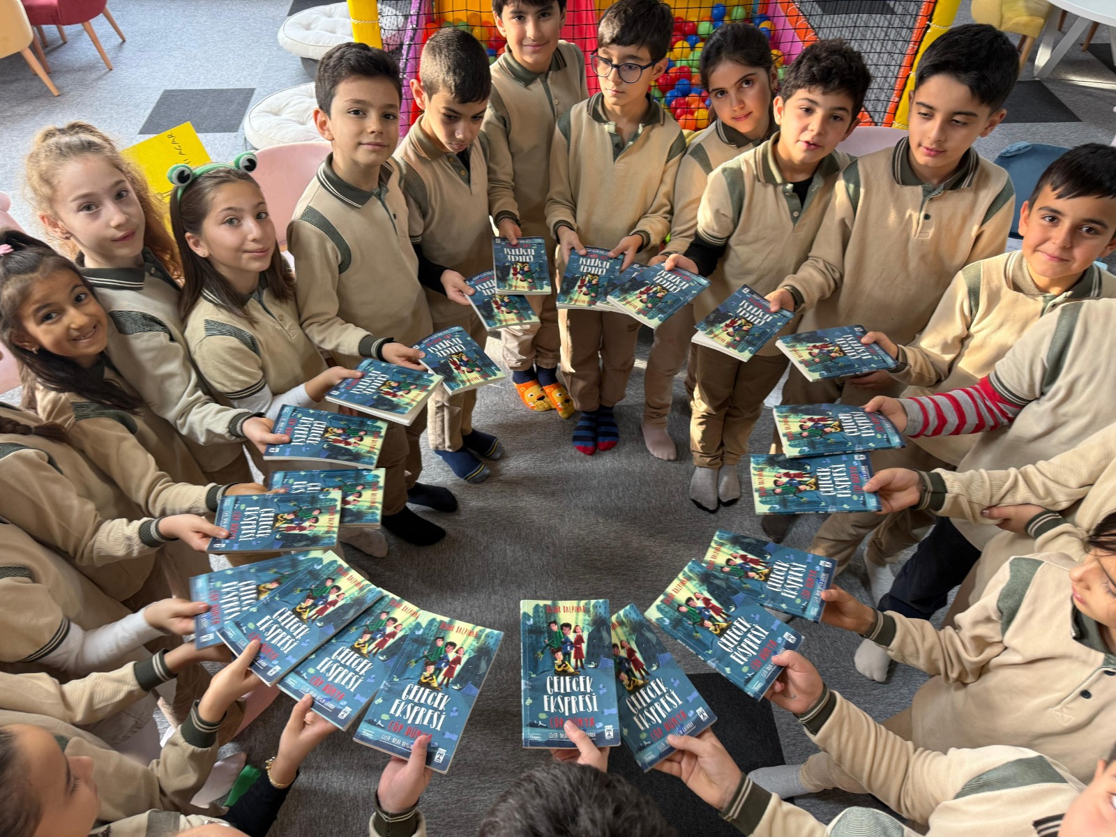 Aile Dostu Eğitim Ortamı Atölyeleri Başlatıldı (6)