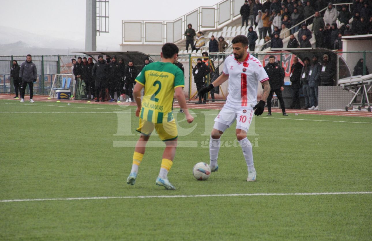 Bozokspor Osmaniyespor Maçı (9)