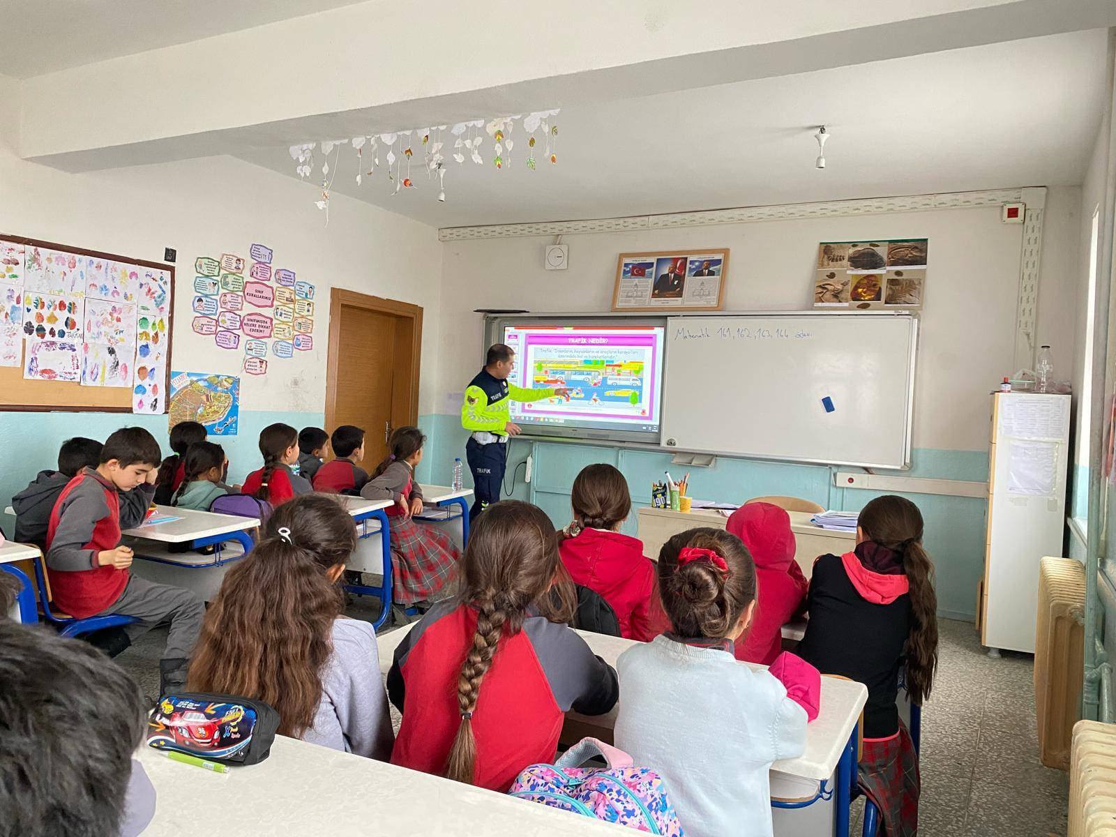 Ekipler Bilgilendirmeye Devam Ediyor 3