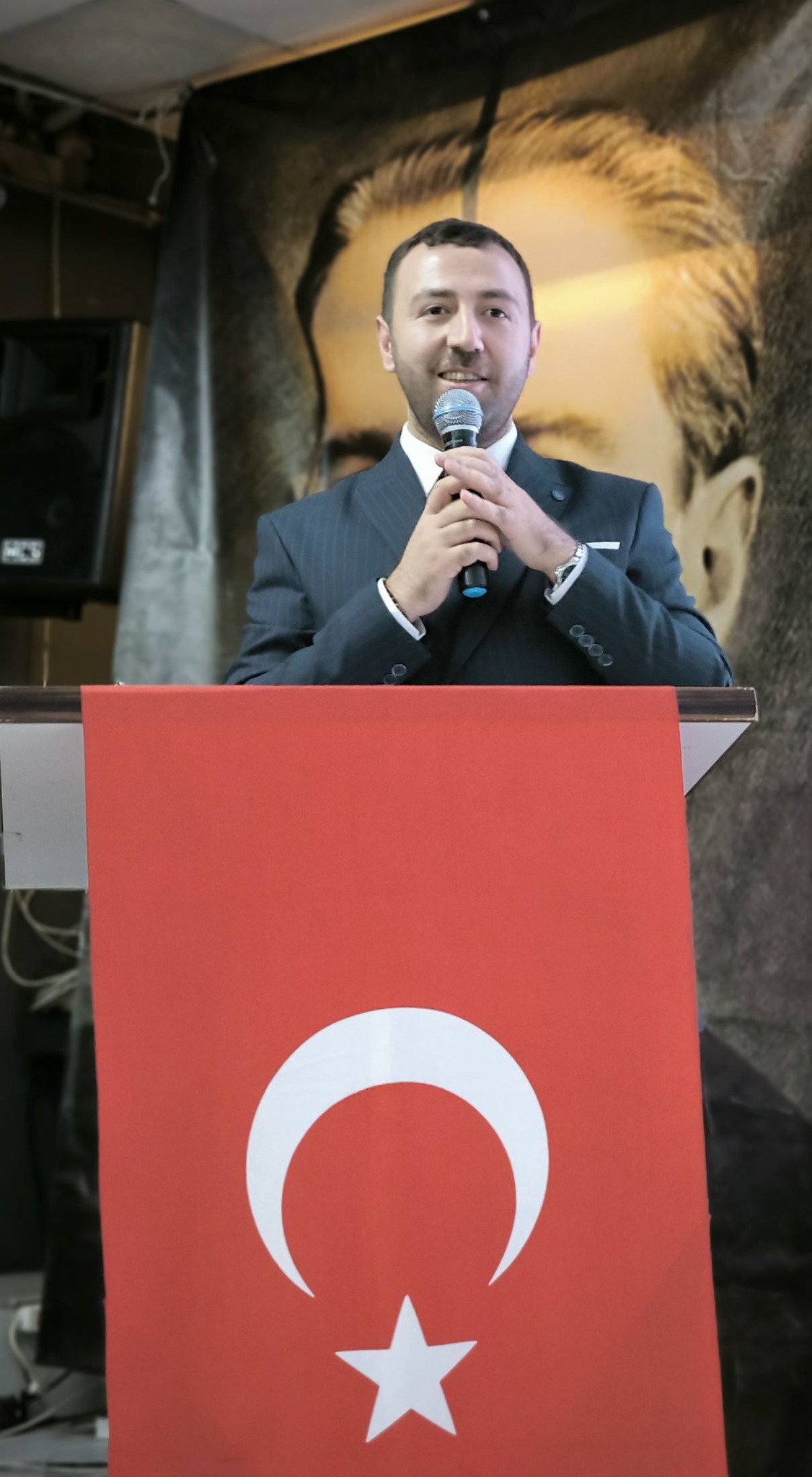 İbrahim Özgül Kimdir1
