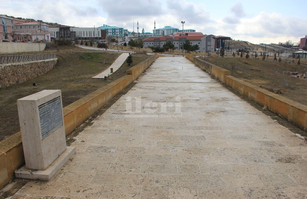Yozgat Tarihi Kemer Köprü (2)