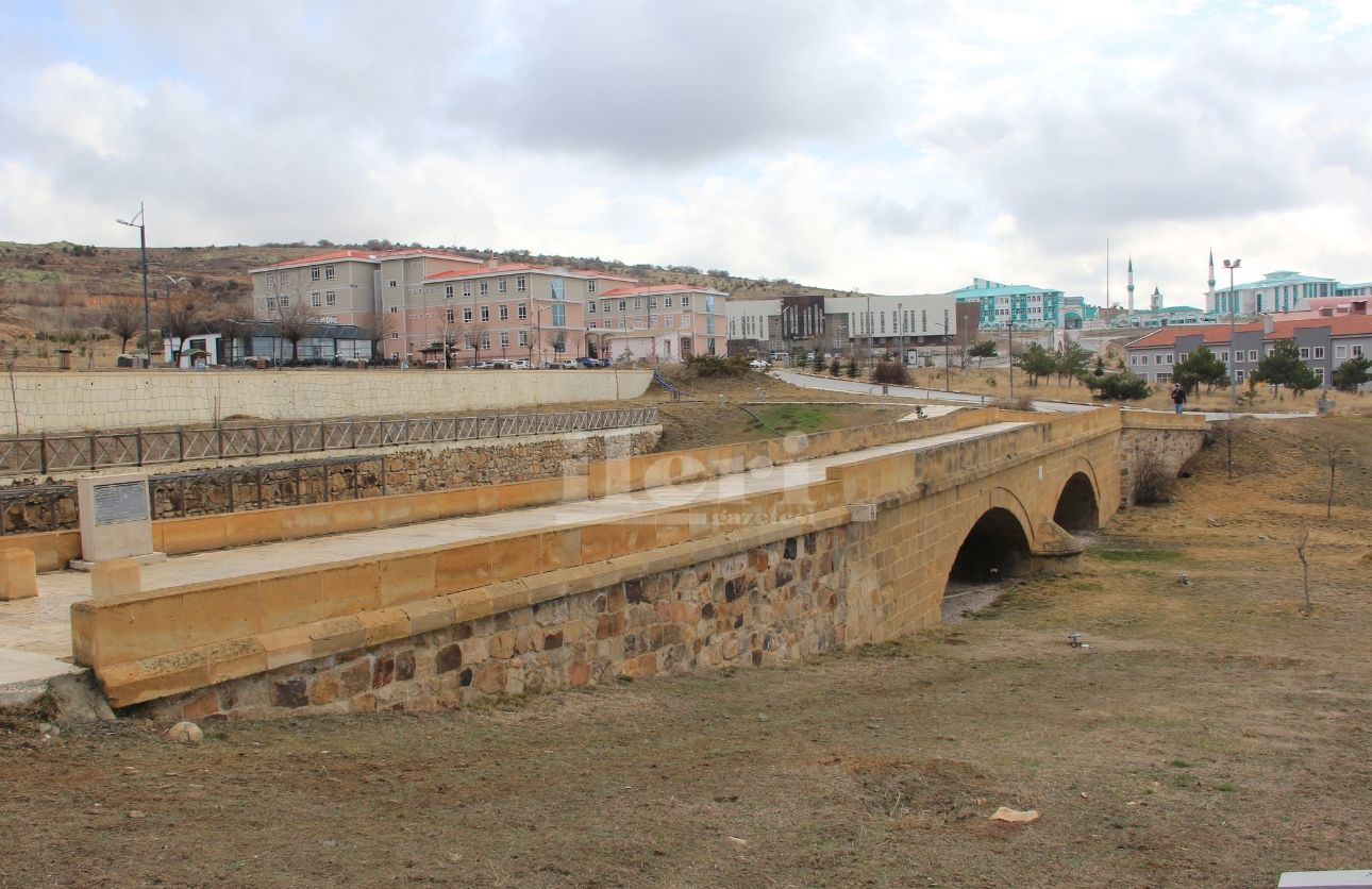 Yozgat Tarihi Kemer Köprü (3)